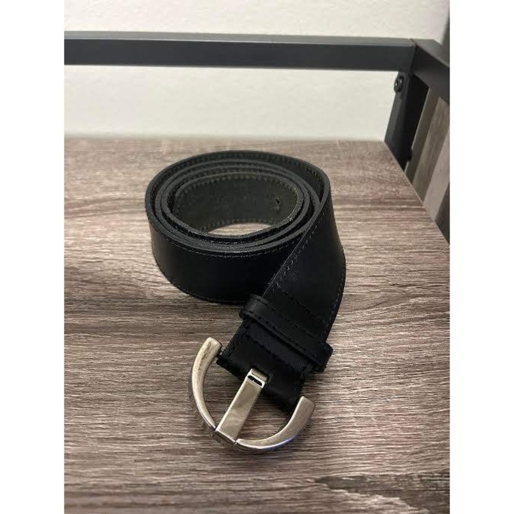 Express Womens Black Genuine Leather Belt Made in Italy Silver D-Ring Buckle M